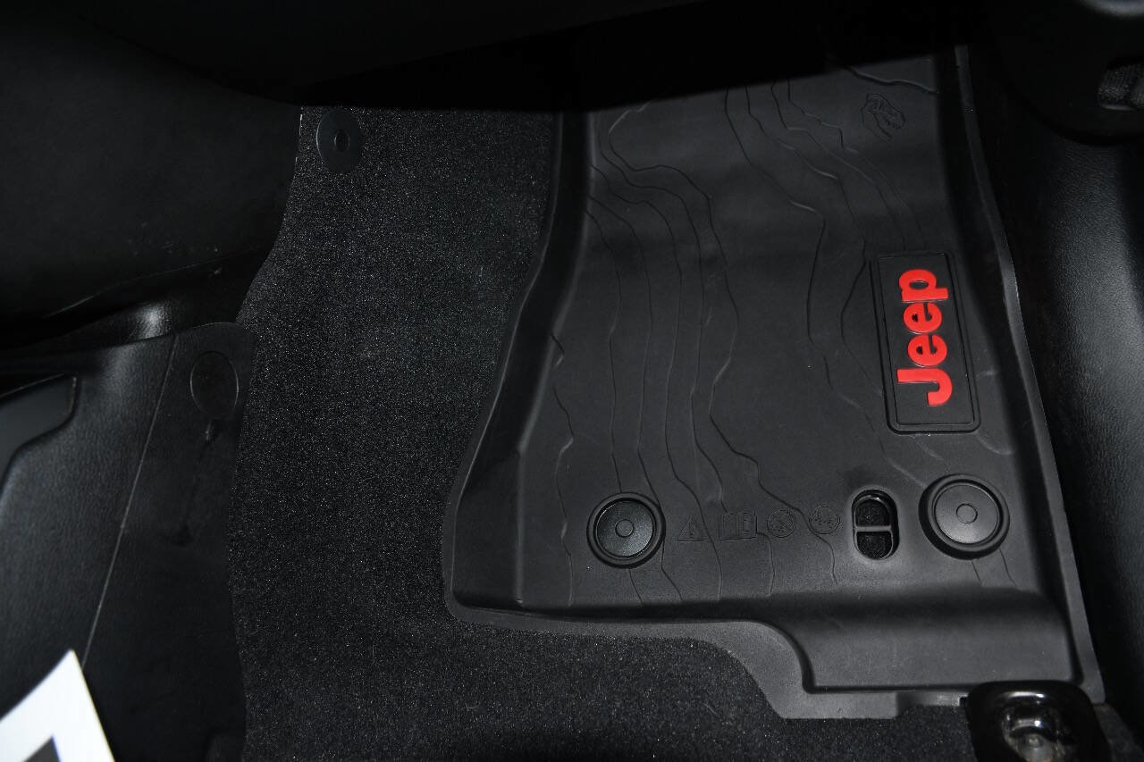 Used 2020 Jeep Wrangler Unlimited Sport S image 25