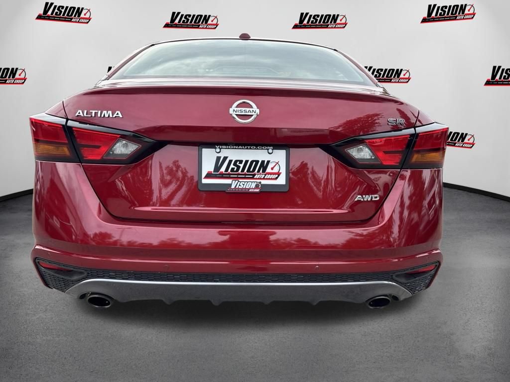 Used 2020 Nissan Altima 2.5 SR AWD/4WD image 6