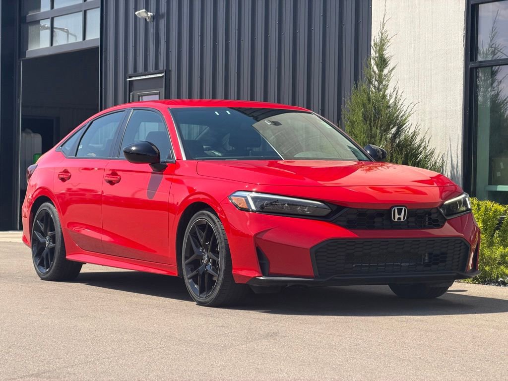 Used 2025 Honda Civic Sport image 3