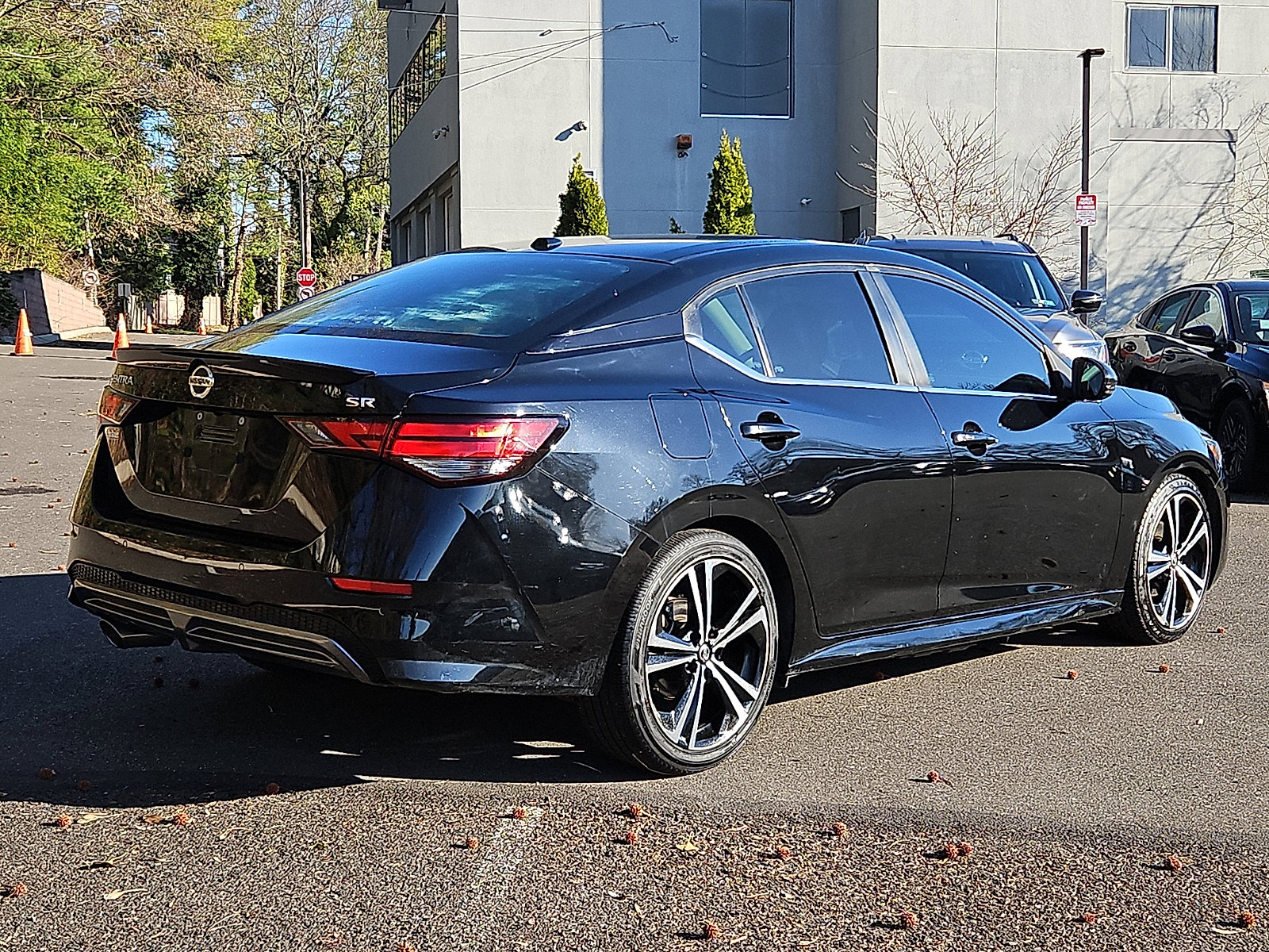 Certified 2020 Nissan Sentra SR image 6