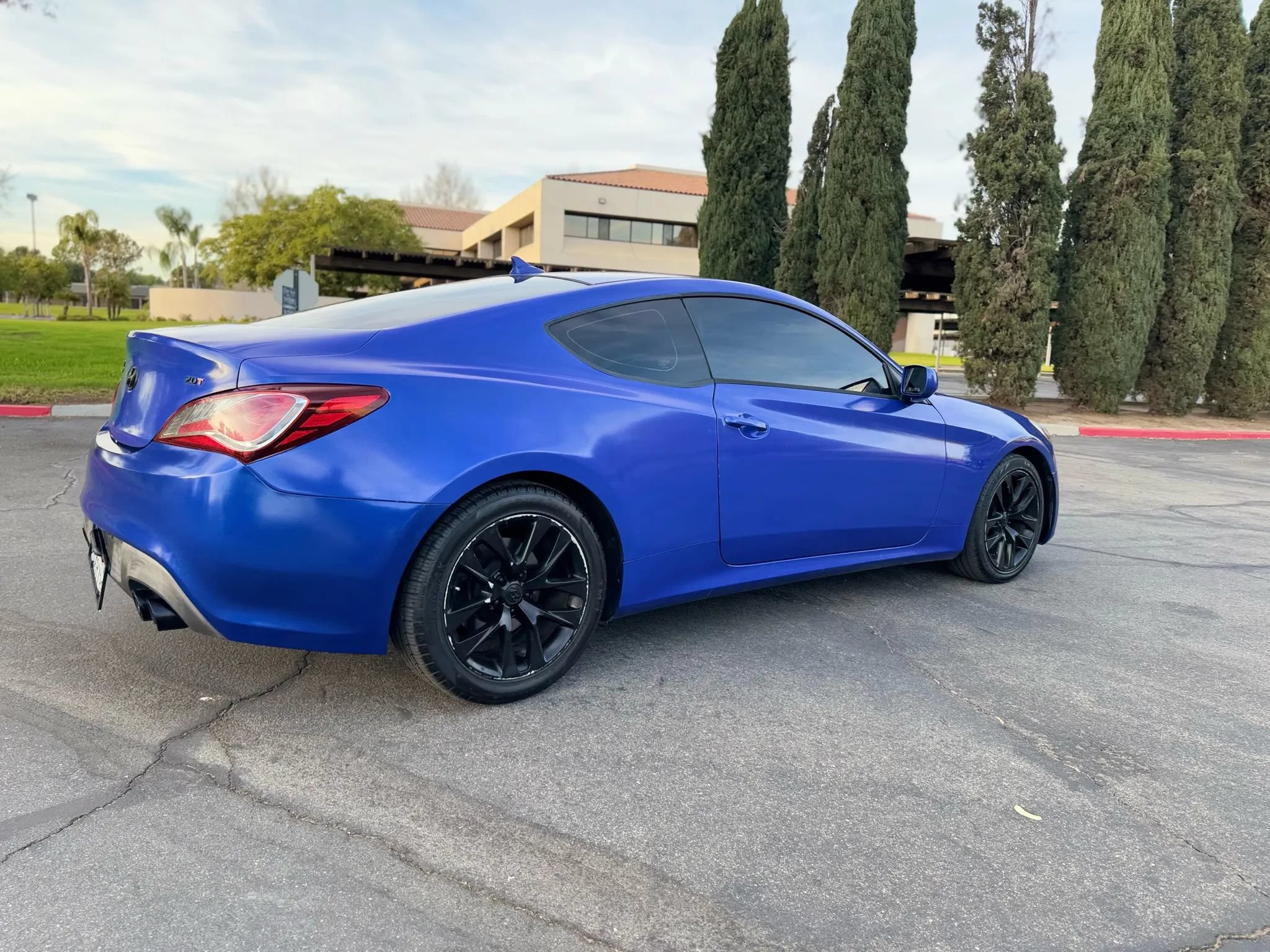 Used 2013 Hyundai Genesis 2.0T RWD image 24