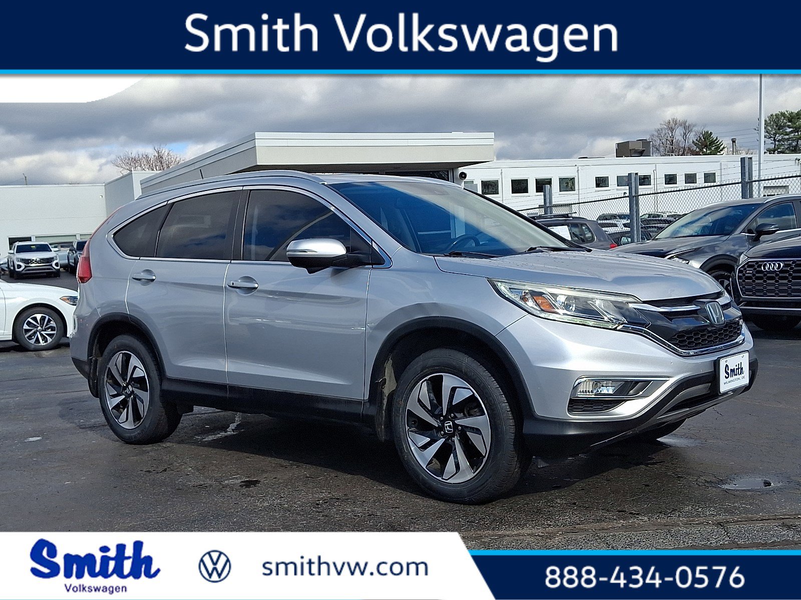 Used 2016 Honda CR-V Touring image 1