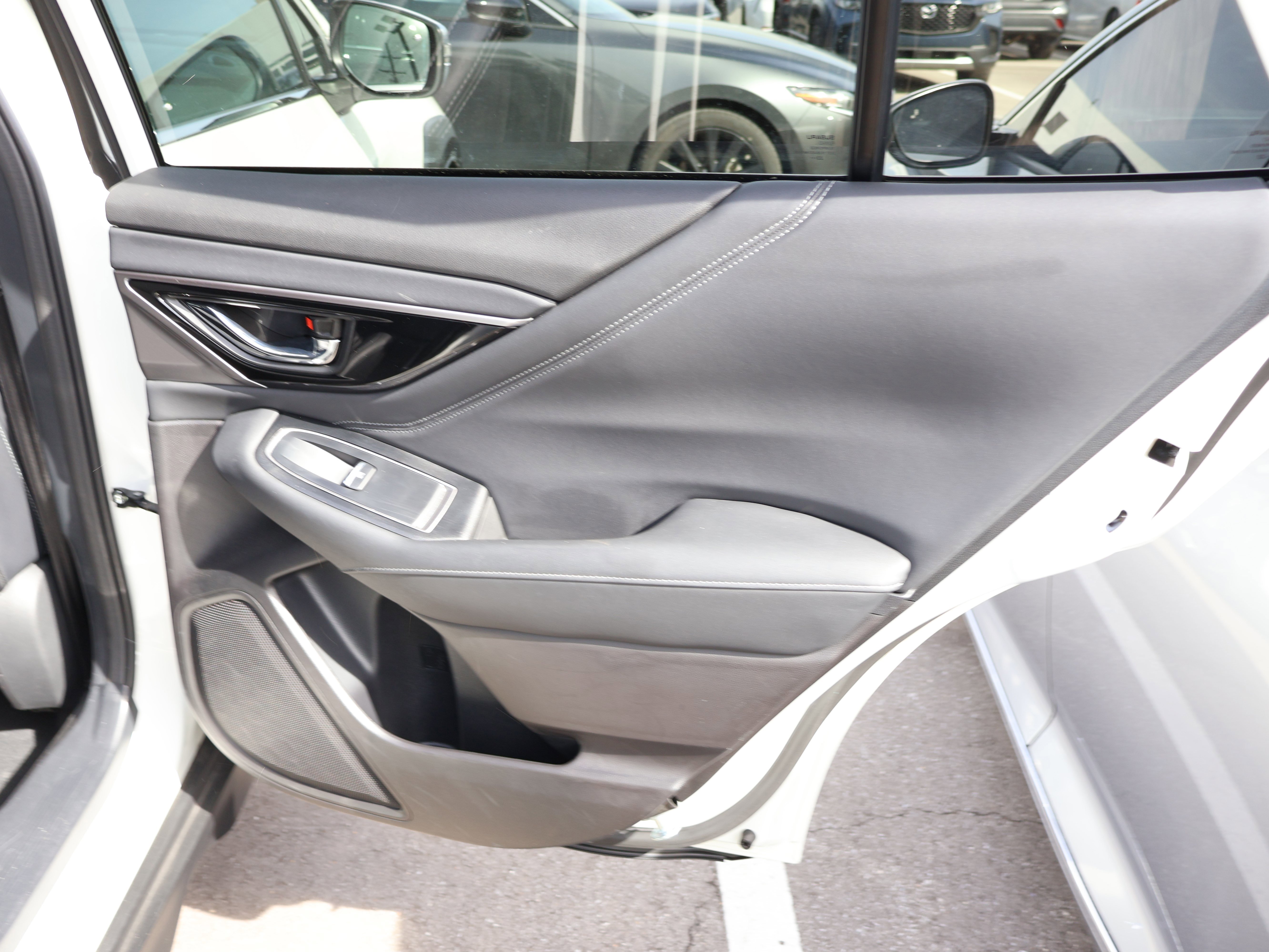 Used 2023 Subaru Outback Touring XT image 9