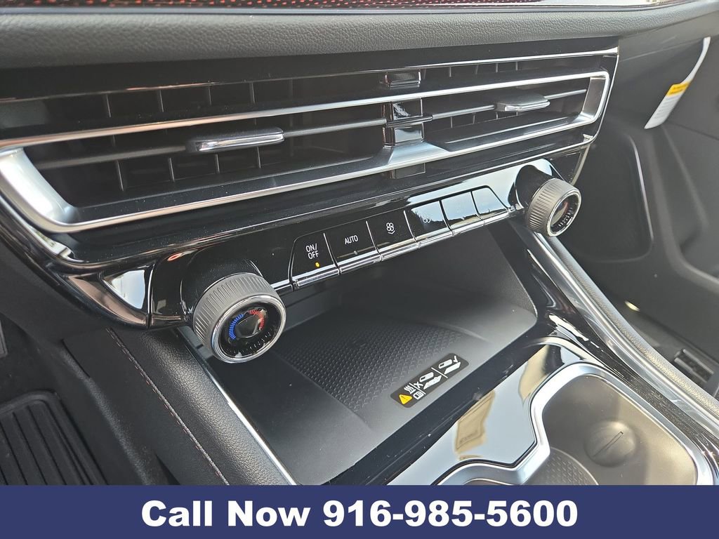 New 2026 Chevrolet Traverse Z71 w/ Enhanced Driving Package image 15