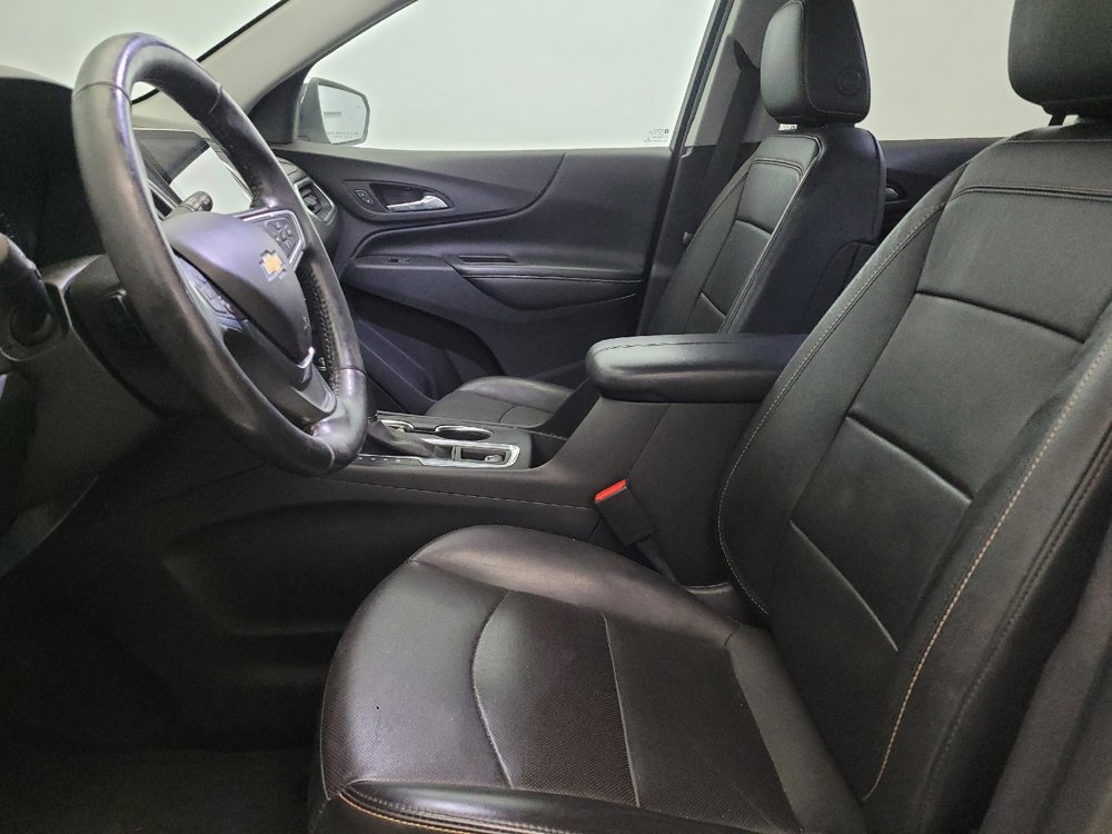 Used 2018 Chevrolet Equinox Premier image 17