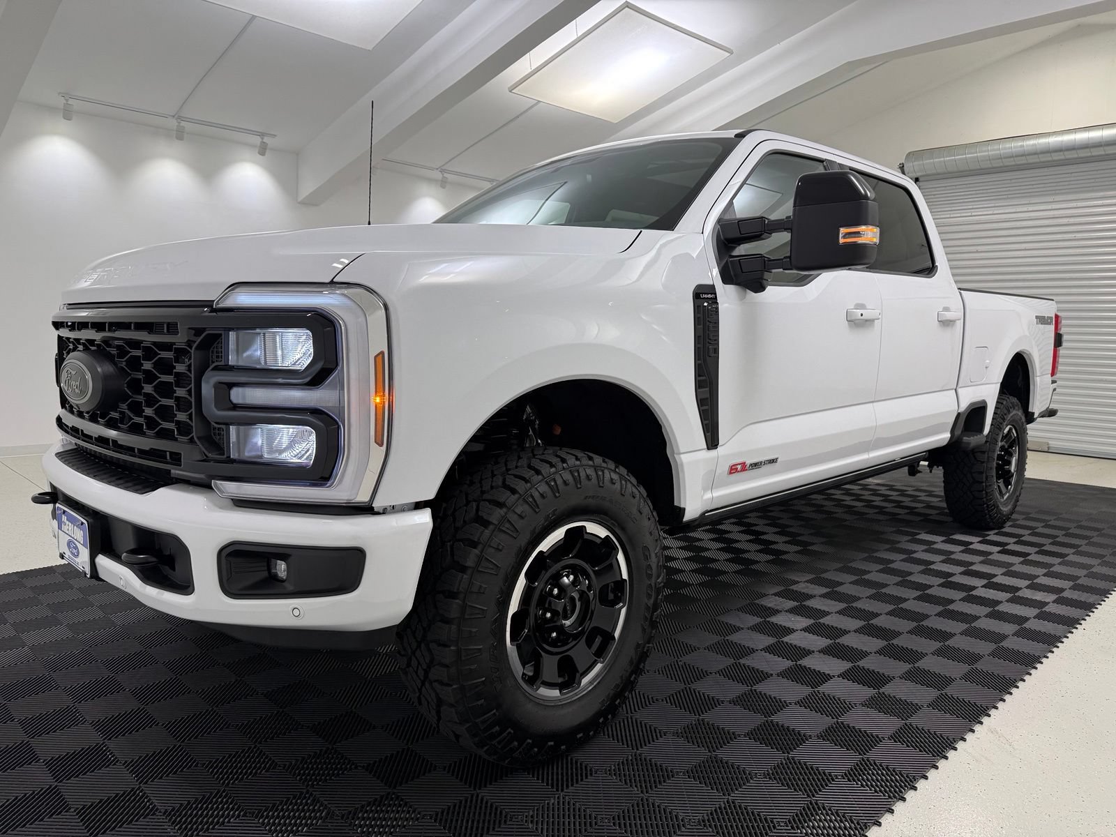 New 2026 Ford F250 Lariat w/ Tremor Off-Road Package AWD/4WD image 3