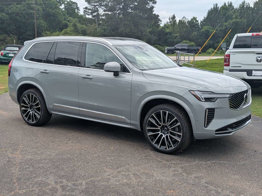 New 2026 Volvo XC90 B6 Plus w/ Protection Package Premier AWD/4WD image 8