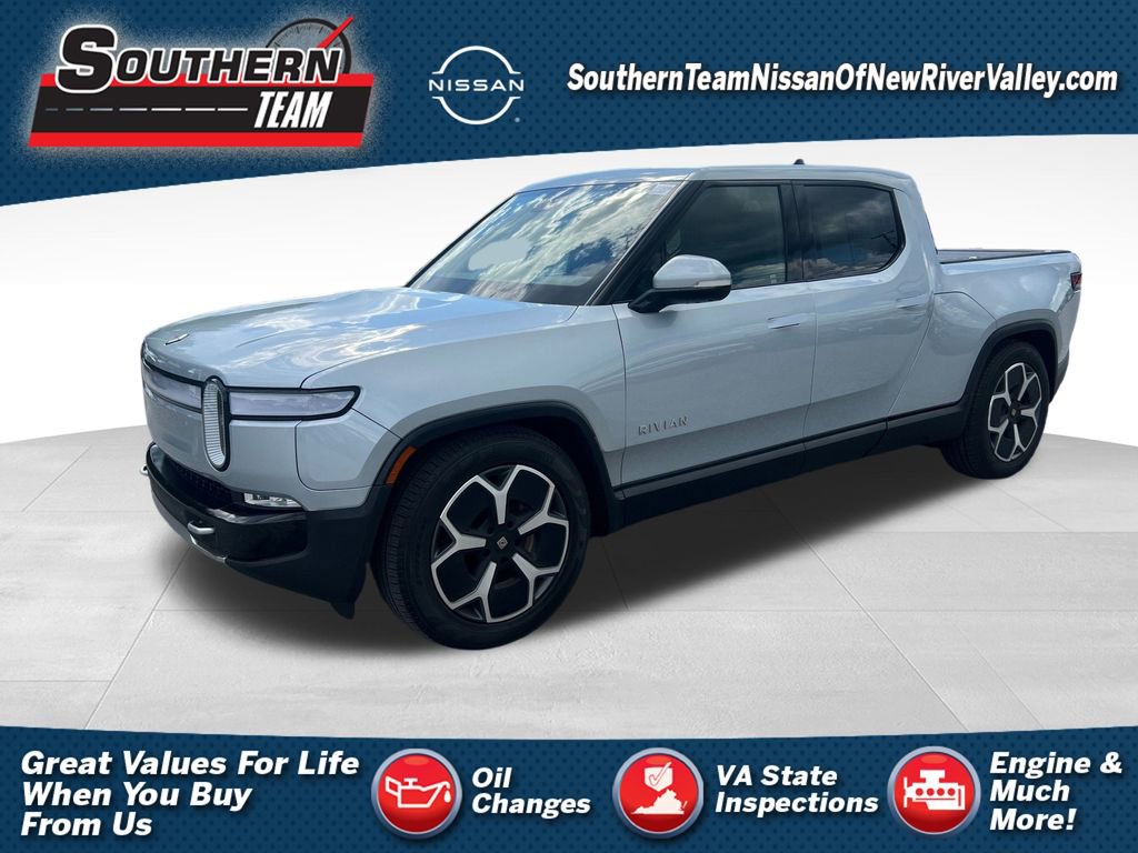 Used 2024 Rivian R1T Adventure image 1