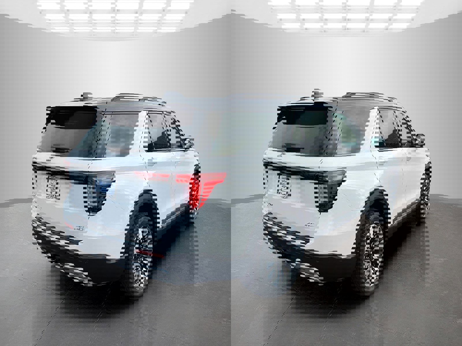 New 2026 Ford Explorer Platinum w/ LUX Leather Package image 4