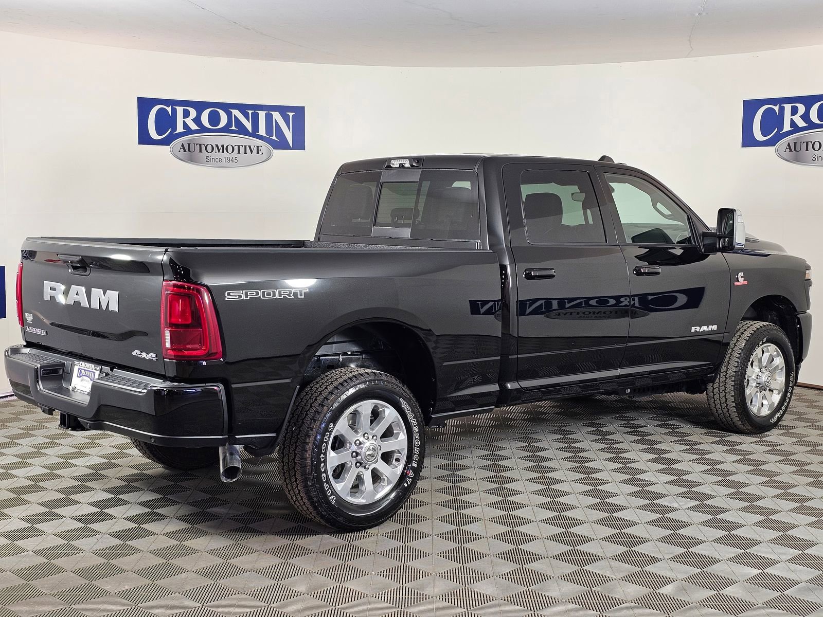 New 2026 RAM 2500 Laramie w/ Sport Appearance Package image 5
