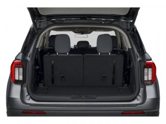 New 2025 Ford Explorer Active image 5