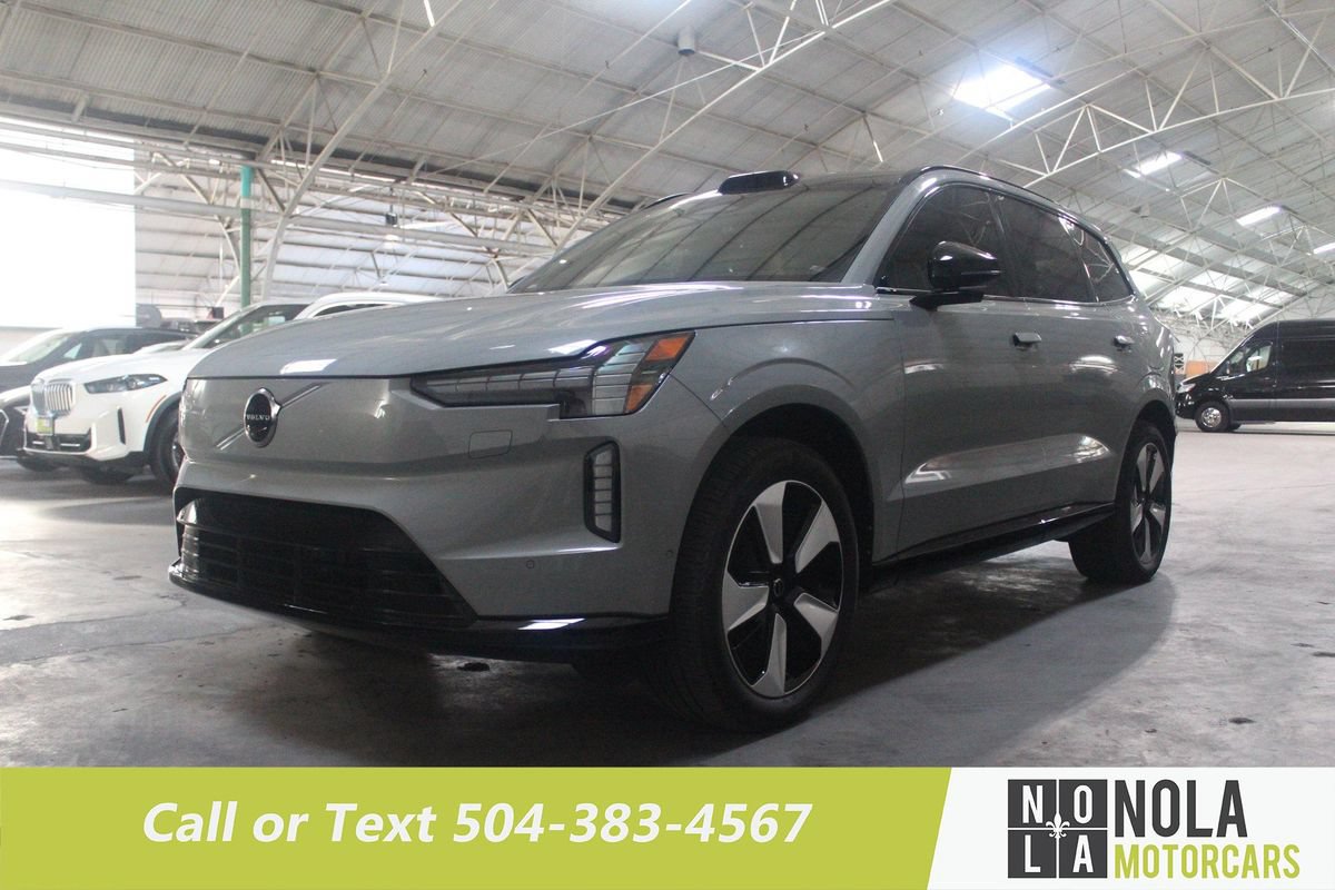 Used 2025 Volvo EX90 Plus AWD/4WD image 1