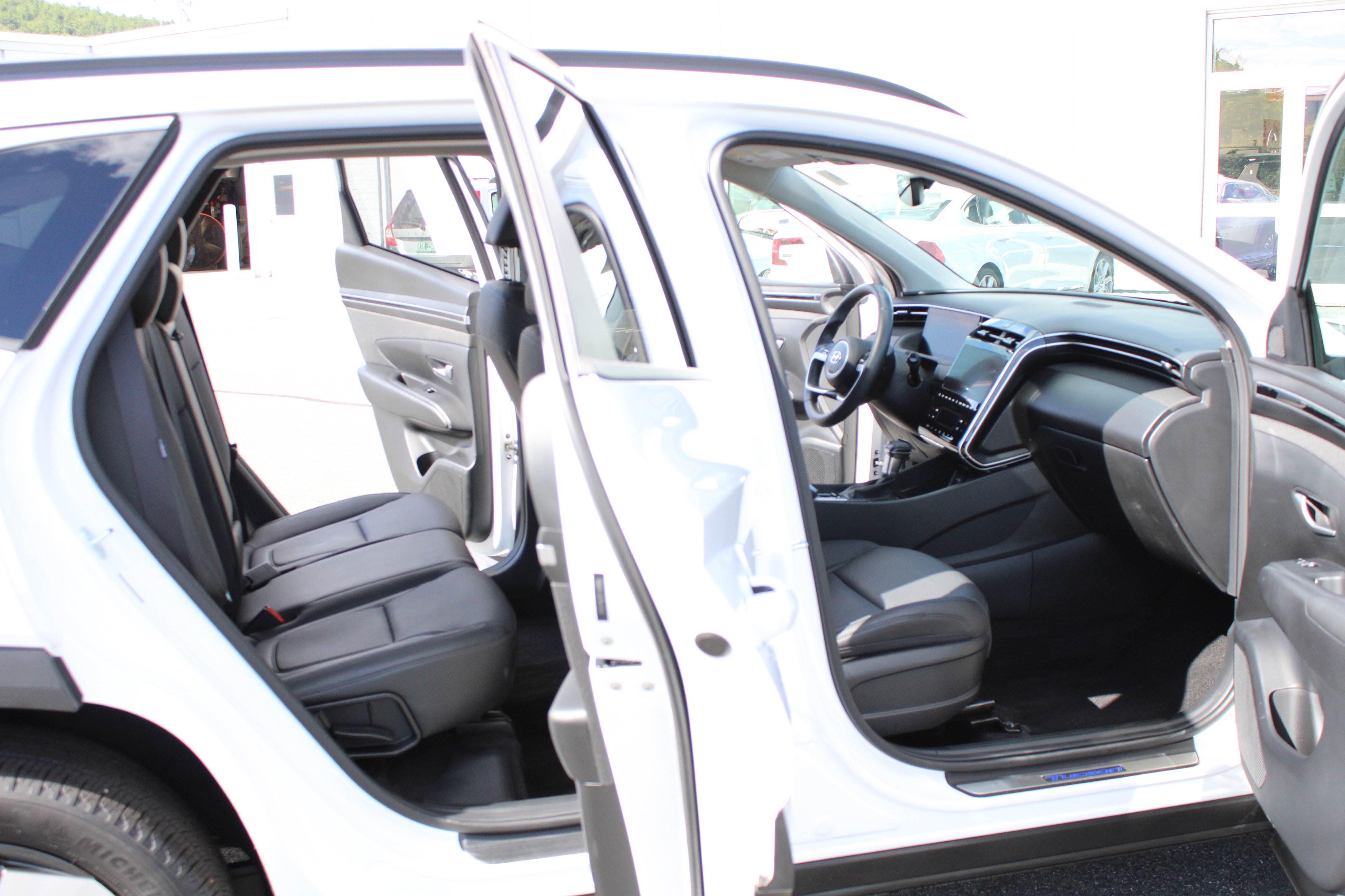 Used 2024 Hyundai Tucson SEL w/ Convenience Package AWD/4WD image 15