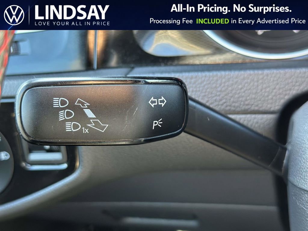 Used 2017 Volkswagen GTI SE image 22