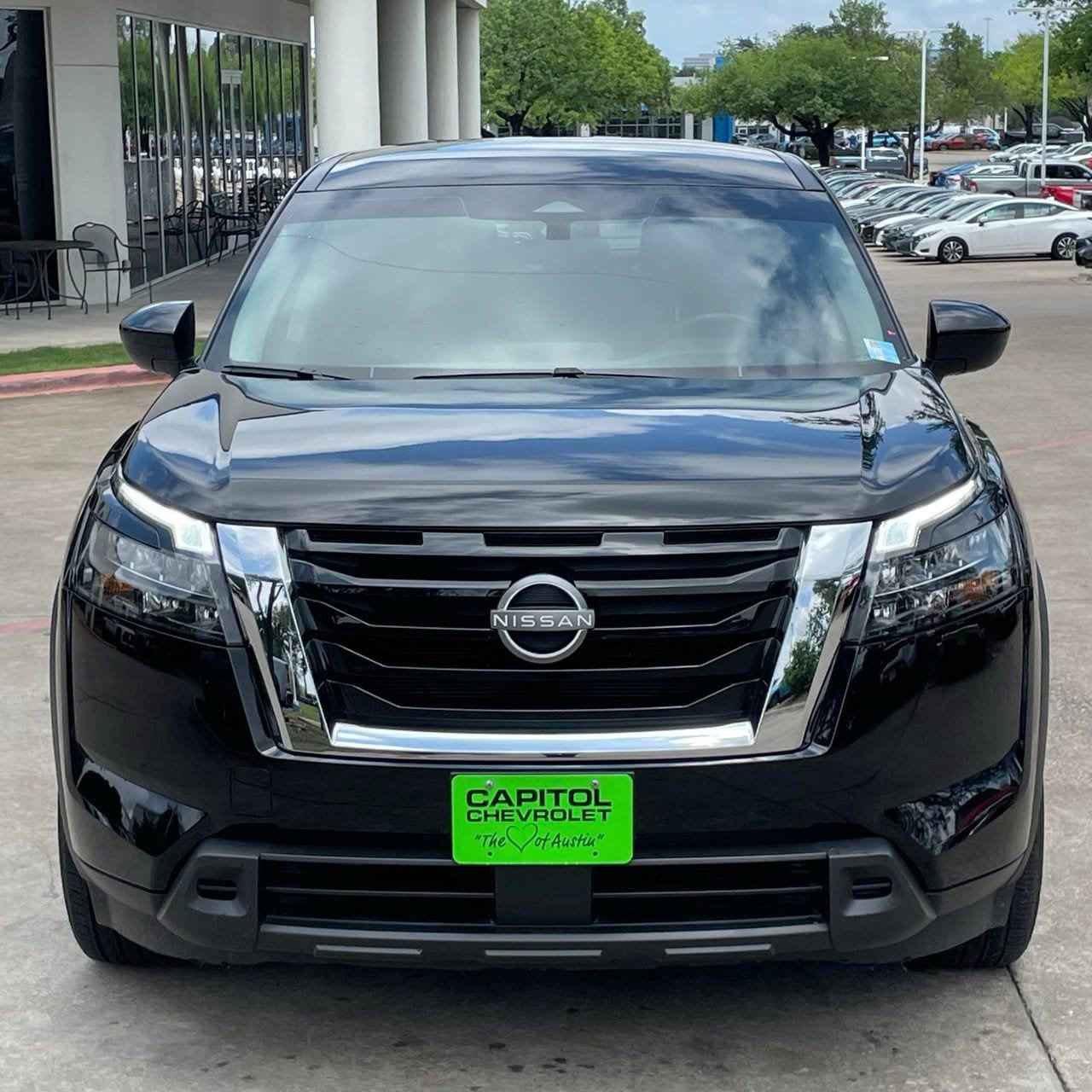 Used 2024 Nissan Pathfinder S w/ Cargo Package FWD image 6