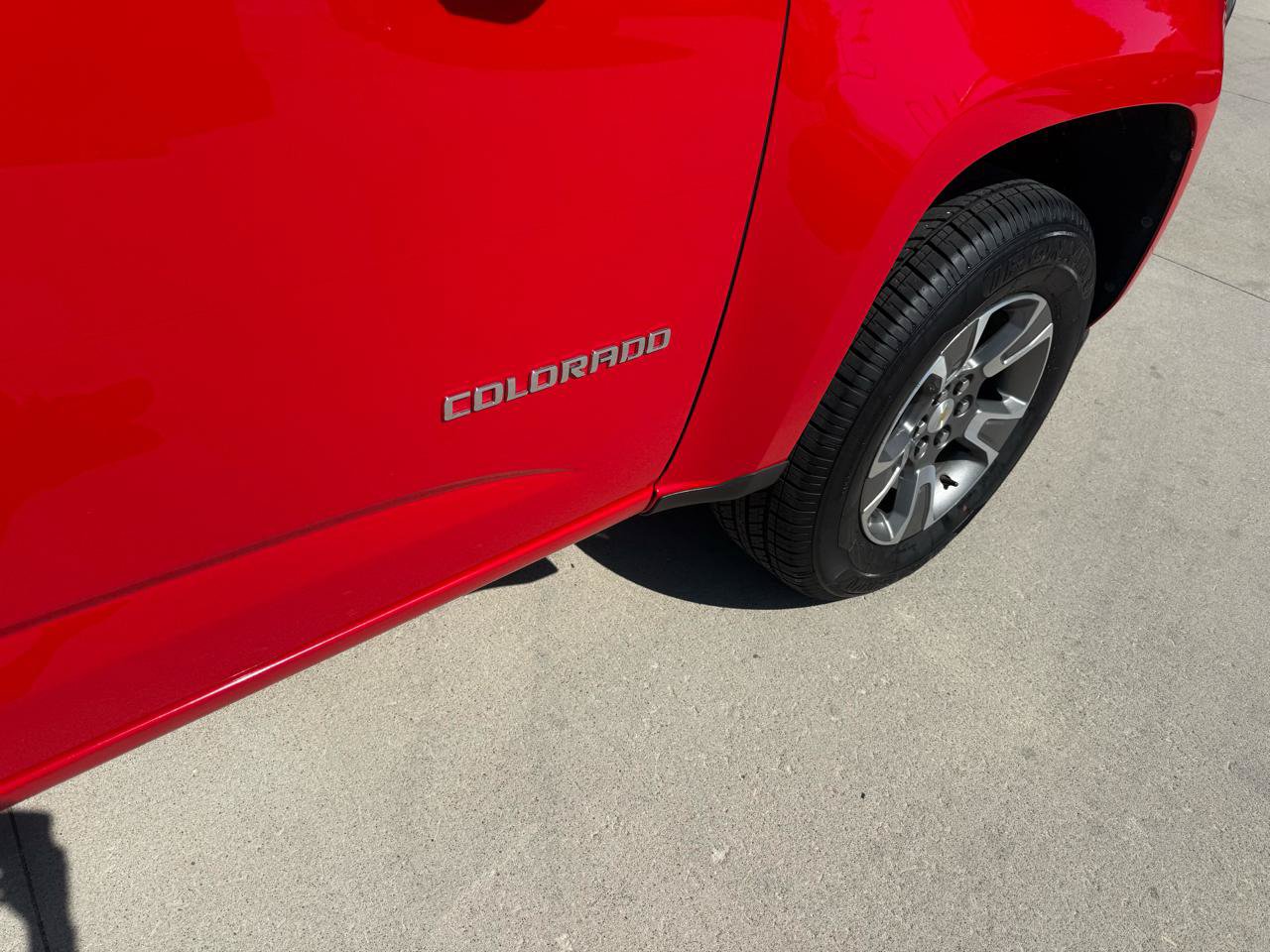 Used 2020 Chevrolet Colorado Z71 AWD/4WD image 21