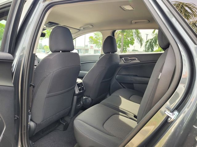 New 2026 Kia Sportage LX image 7