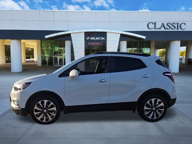 Used 2022 Buick Encore Preferred w/ Safety Package FWD image 4