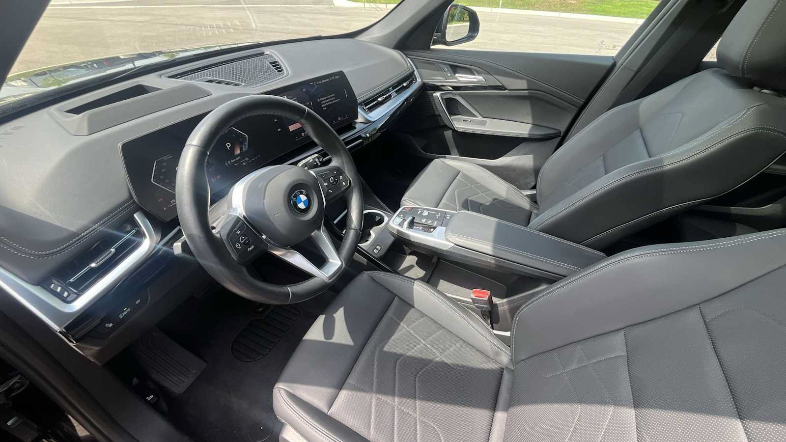 Used 2026 BMW X1 xDrive28i w/ Technology Package AWD/4WD image 14
