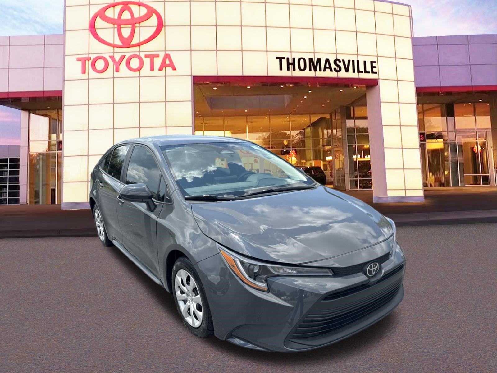 Used 2024 Toyota Corolla LE FWD image 3