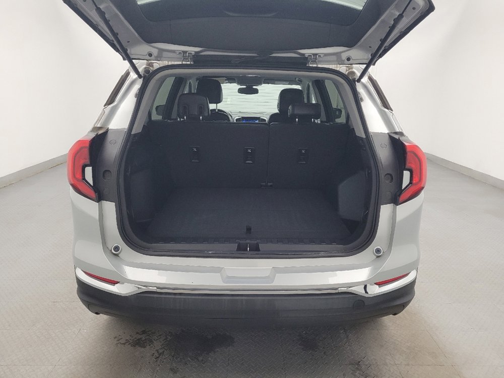 Used 2018 GMC Terrain SLT image 29