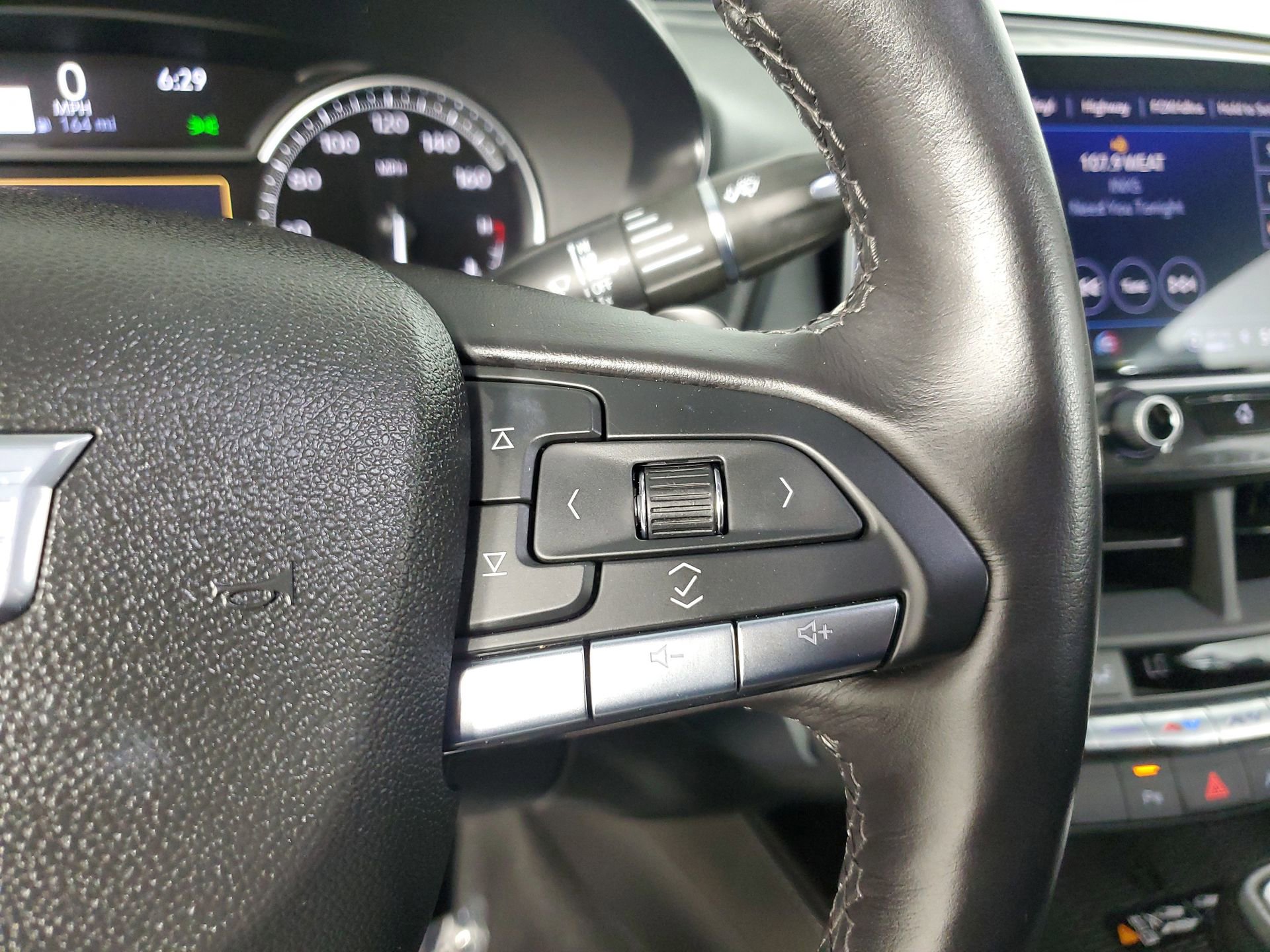 Used 2023 Cadillac CT4 Premium Luxury image 31