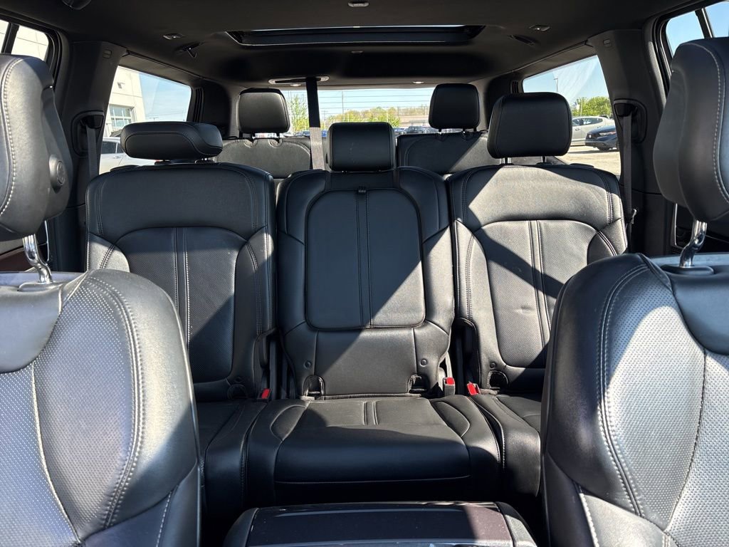 Used 2023 Jeep Wagoneer 4WD w/ Premium Group I image 16