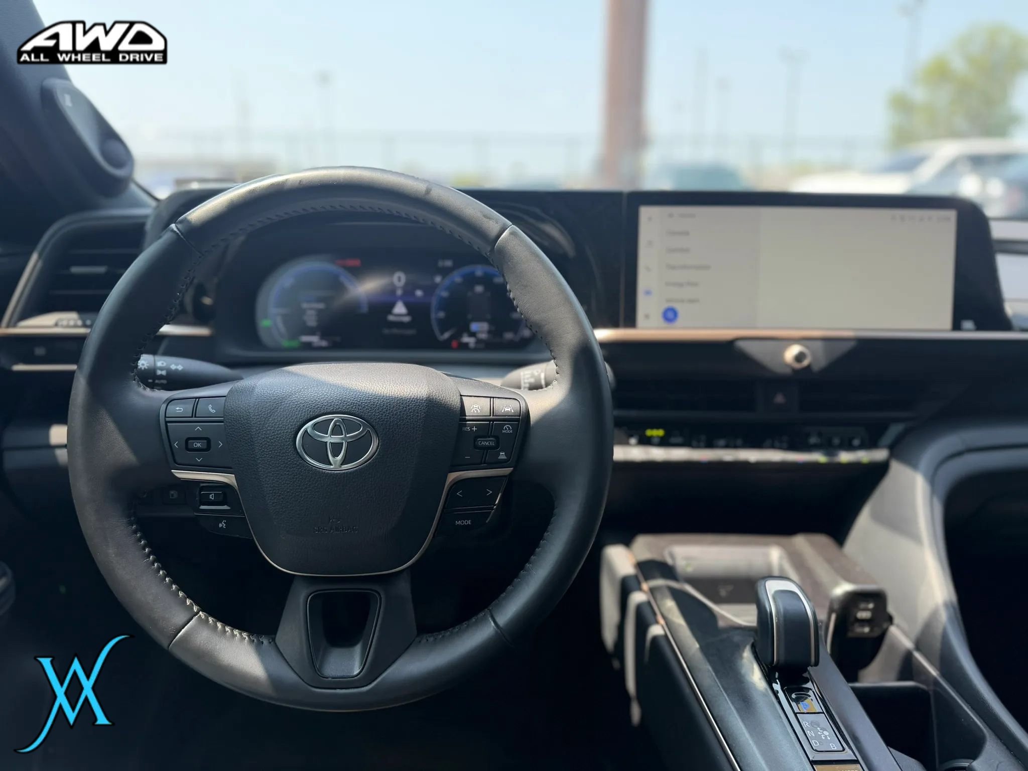 Used 2023 Toyota Crown AWD/4WD image 30