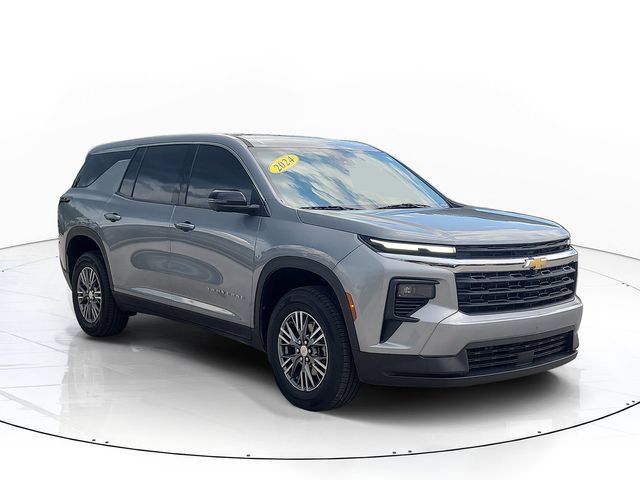 Used 2024 Chevrolet Traverse LS w/ LPO, Floor Liner Package FWD image 3