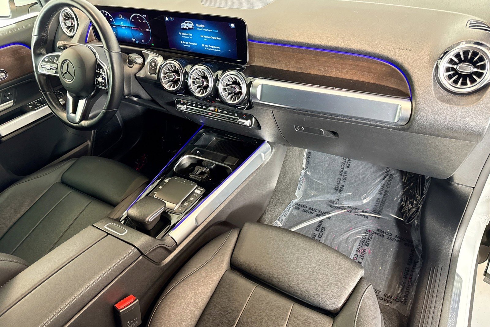 Used 2023 Mercedes-Benz EQB 300 4MATIC image 27