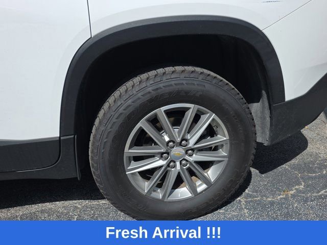 Used 2023 Chevrolet Traverse LT FWD image 13