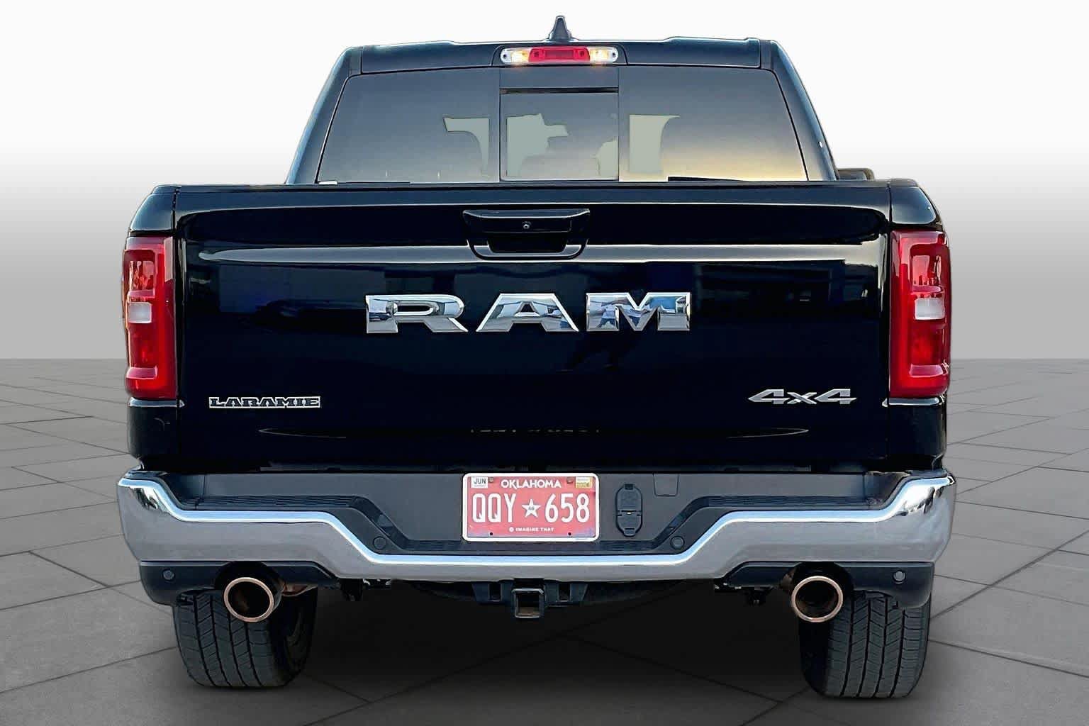 Used 2025 RAM 1500 Laramie AWD/4WD image 6