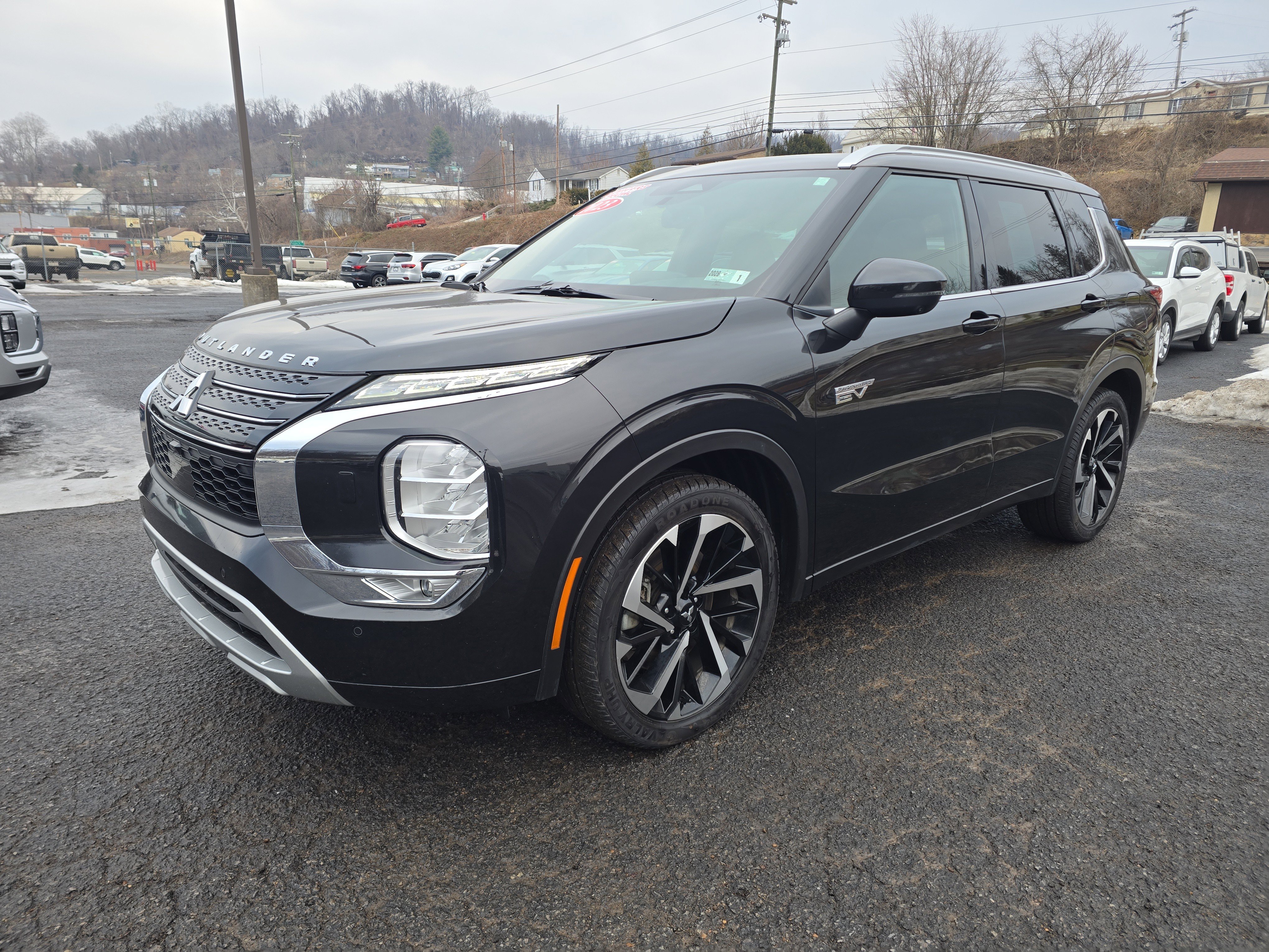 Used 2023 Mitsubishi Outlander SEL 40th Anniversary image 9