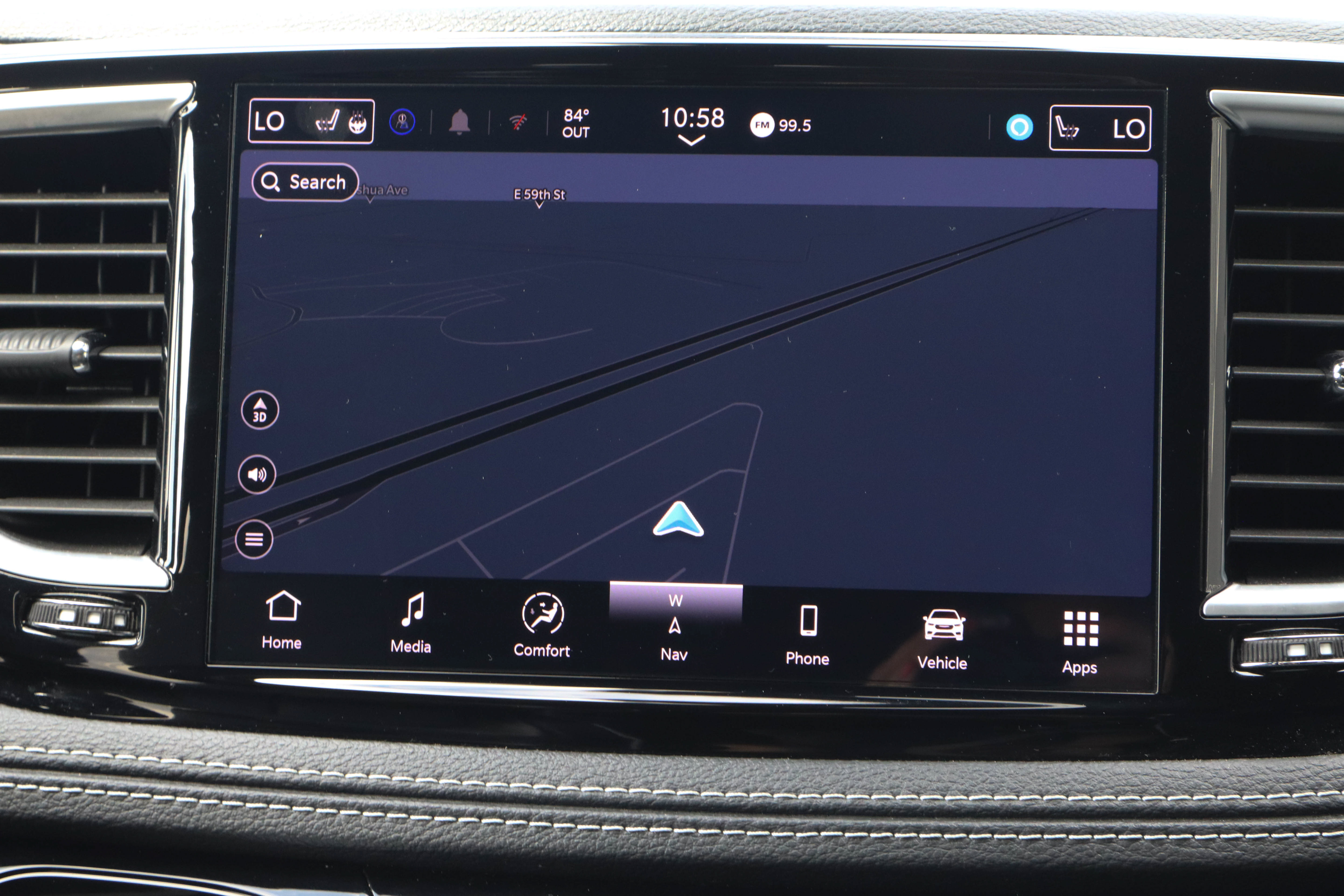 Used 2025 Chrysler Pacifica Limited FWD image 26