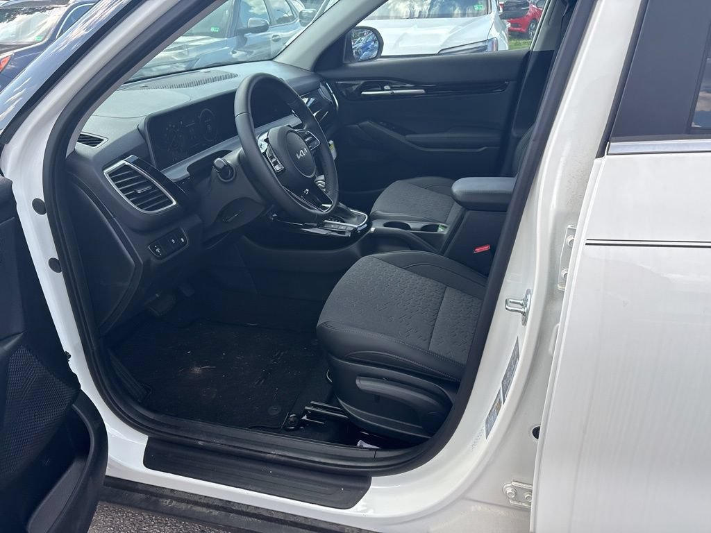 Used 2024 Kia Seltos SX AWD/4WD image 15