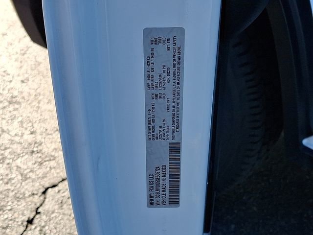 Used 2025 RAM ProMaster 2500 w/ Convenience Group FWD image 26