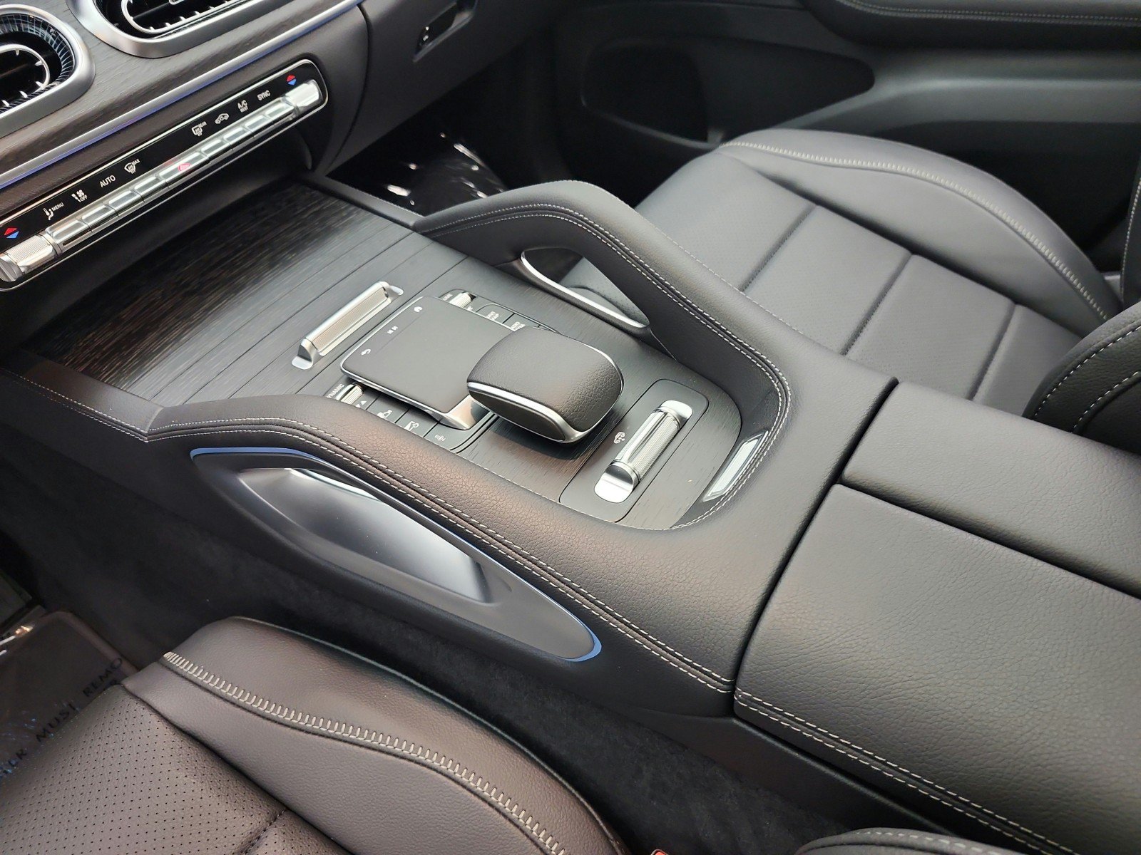 New 2027 Mercedes-Benz GLS 450 4MATIC image 10