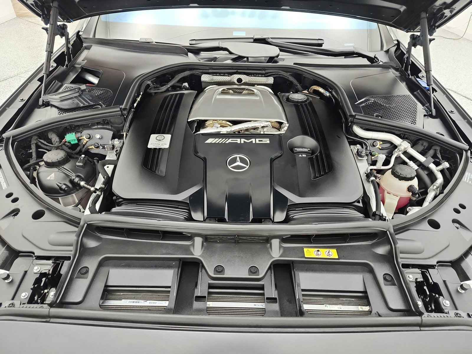 Used 2025 Mercedes-Benz S 63 AMG S image 18
