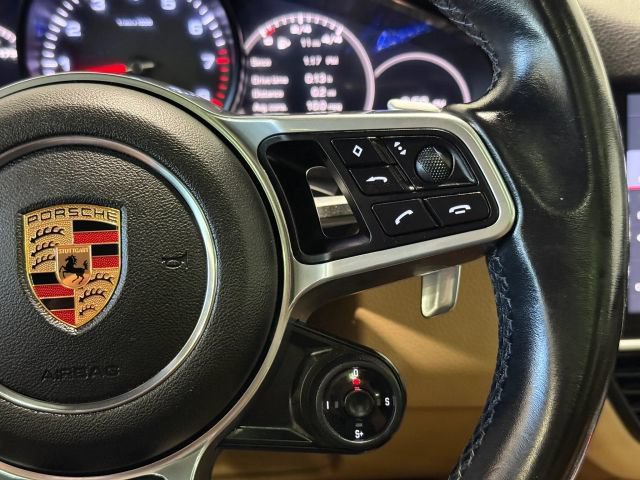 Used 2019 Porsche Cayenne AWD/4WD image 17