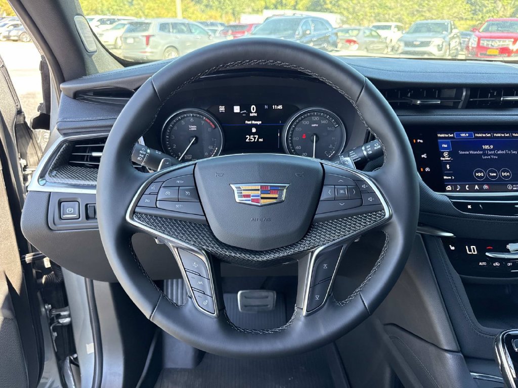New 2026 Cadillac XT5 Sportv w/ LPO, Floor Liner Package AWD/4WD image 26
