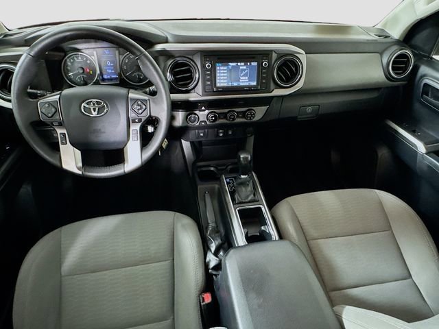 Certified 2018 Toyota Tacoma SR5 AWD/4WD image 23