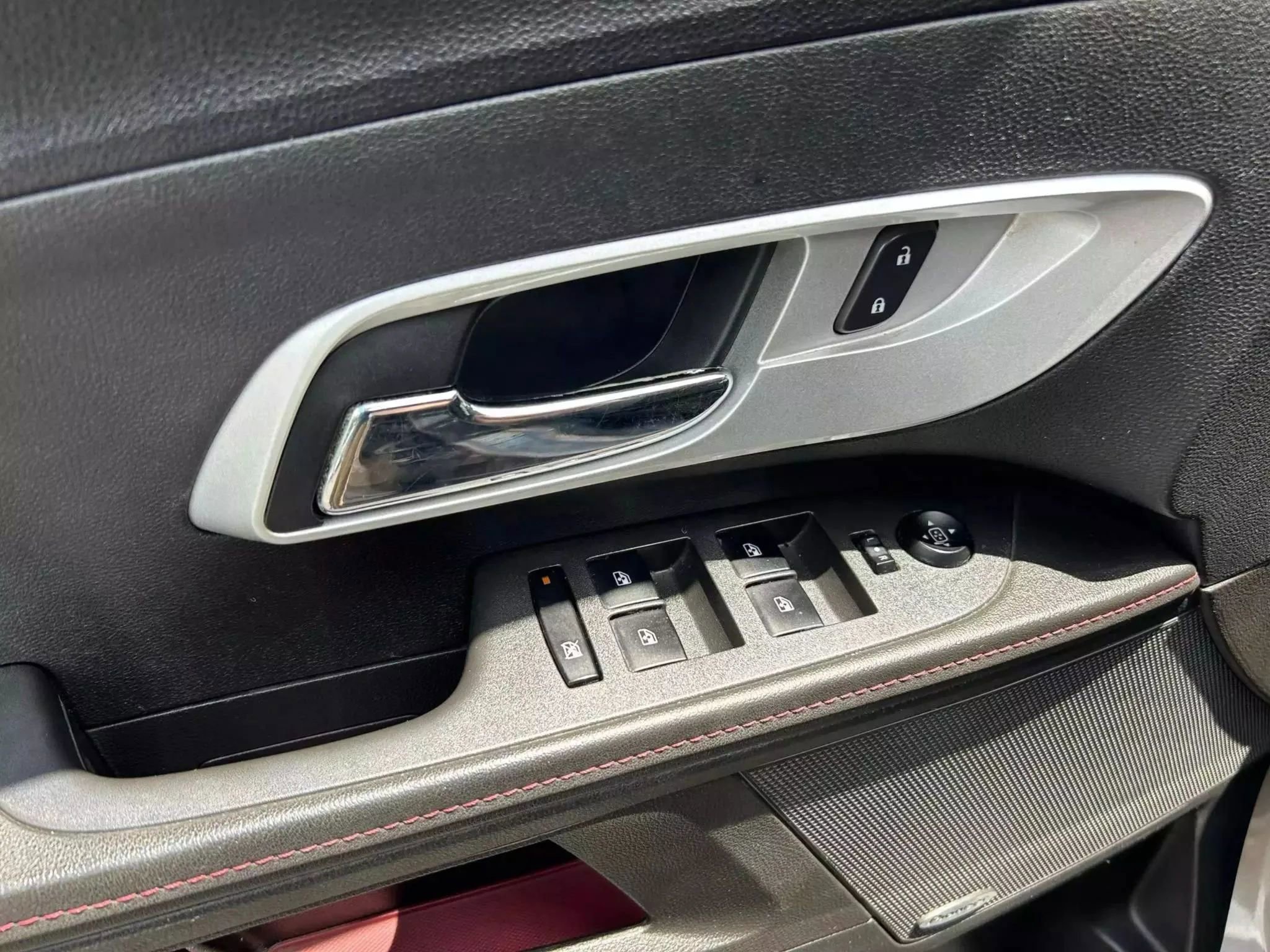 Used 2012 Chevrolet Equinox LT image 22