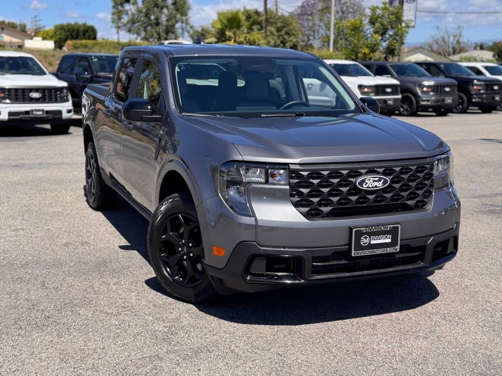 Used 2025 Ford Maverick XLT w/ XLT Luxury Package image 2