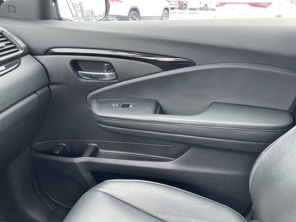 Used 2022 Honda Pilot Touring image 22