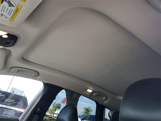 Used 2020 INFINITI QX50 Luxe w/ Navigation Package image 22