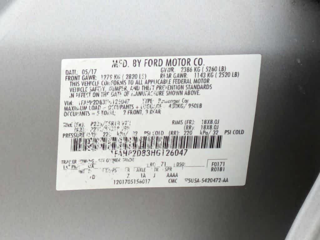Used 2017 Ford Taurus SE FWD image 30