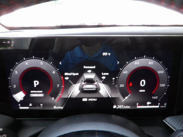 Used 2025 Nissan Kicks SR image 32