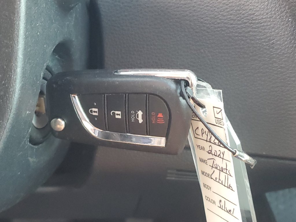 Used 2024 Toyota Corolla LE FWD image 26