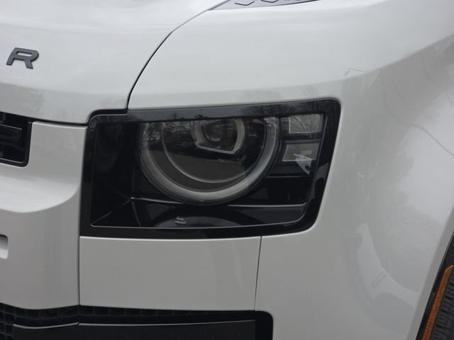 New 2026 Land Rover Defender 130 X-Dynamic SE AWD/4WD image 21
