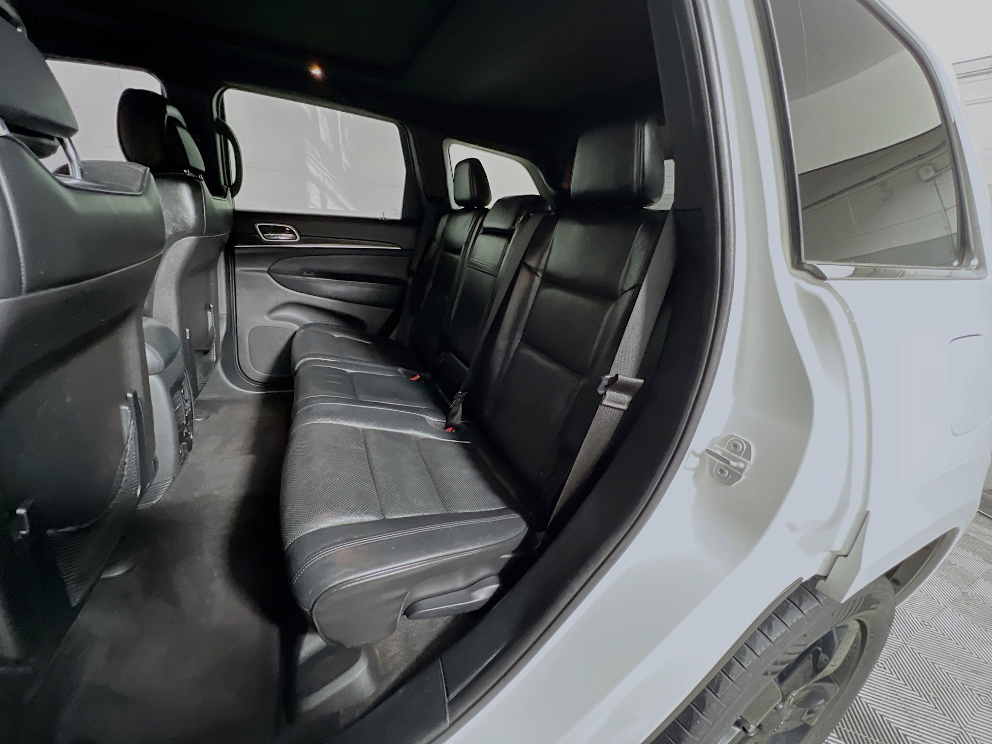 Used 2016 Jeep Grand Cherokee High Altitude image 29